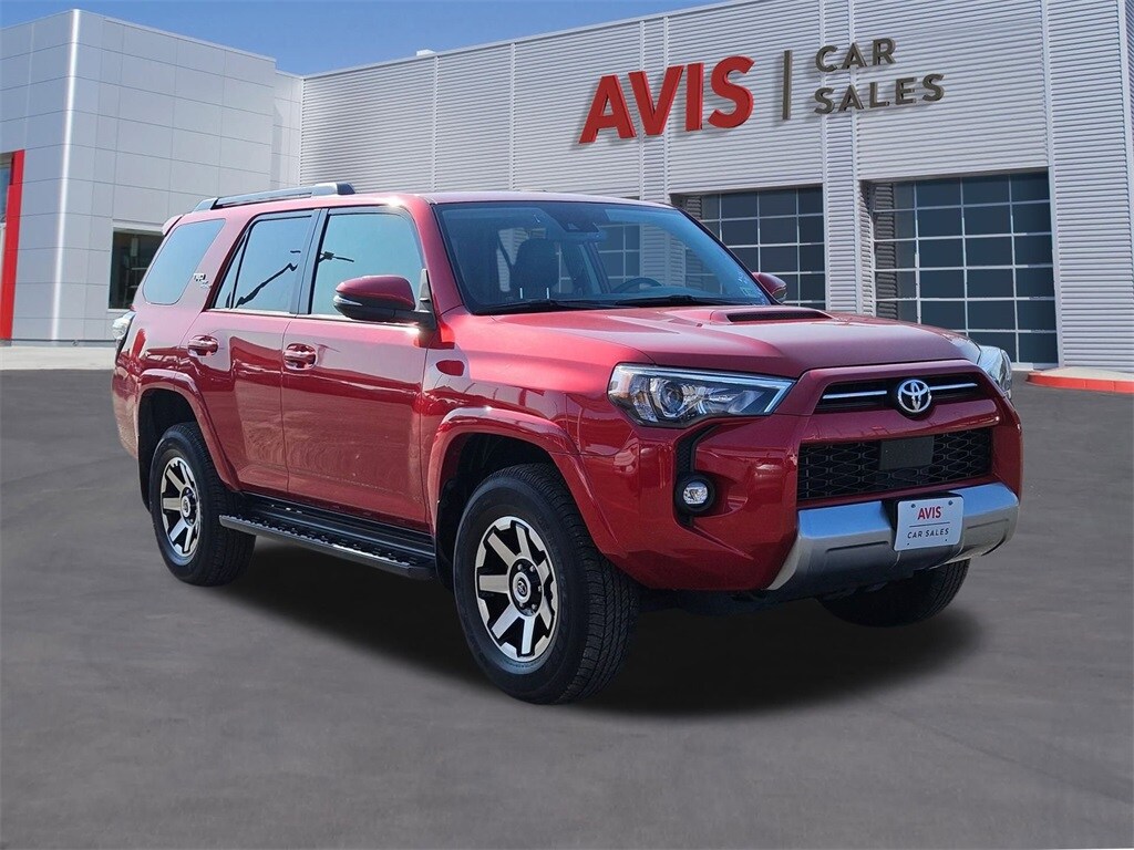 2024 Toyota 4Runner TRD Off-Road Premium photo 3