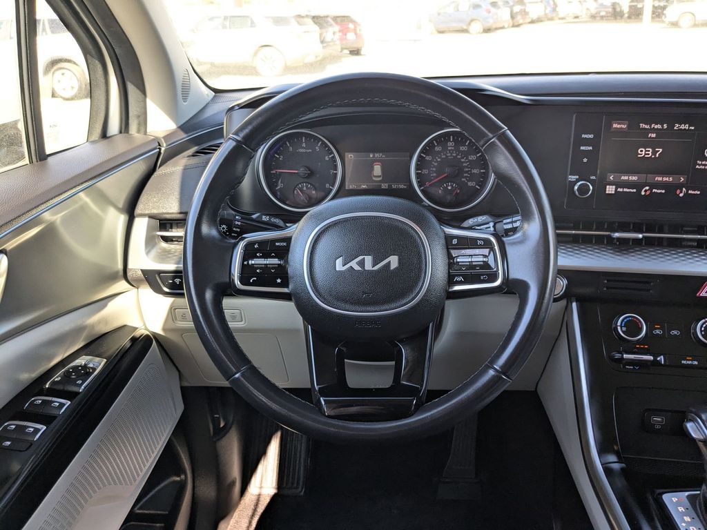 Thumbnail: 2024 Kia Carnival - 24