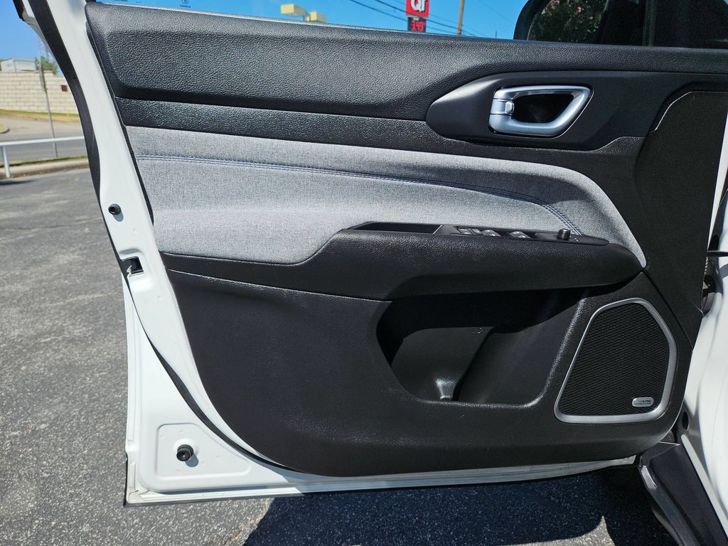 2025 Jeep Compass Latitude - Photo 14