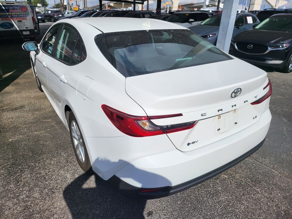 Thumbnail: 2025 Toyota Camry - 3