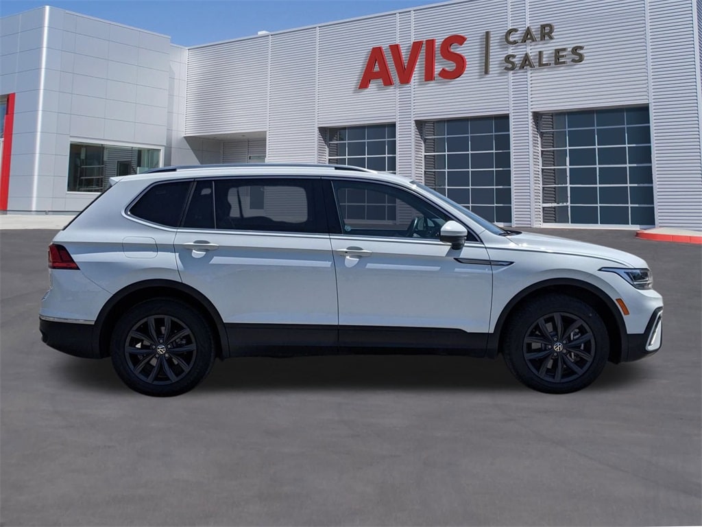 Thumbnail: 2024 Volkswagen Tiguan - 5