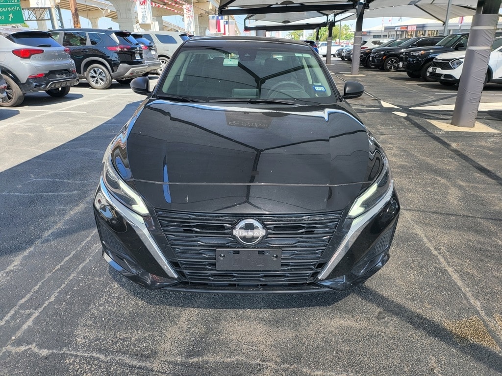 Thumbnail: 2024 Nissan Altima - 2