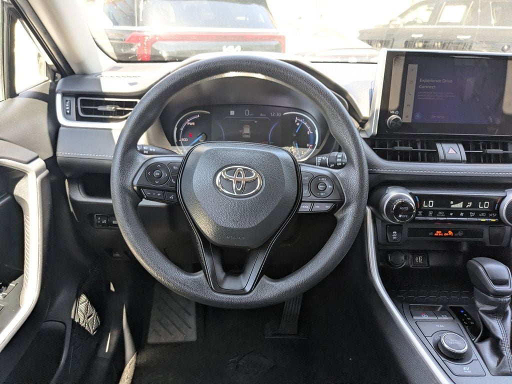 Thumbnail: 2025 Toyota RAV4 - 27