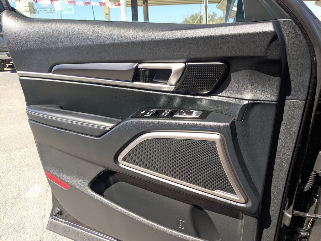 Thumbnail: 2025 Kia Telluride - 14