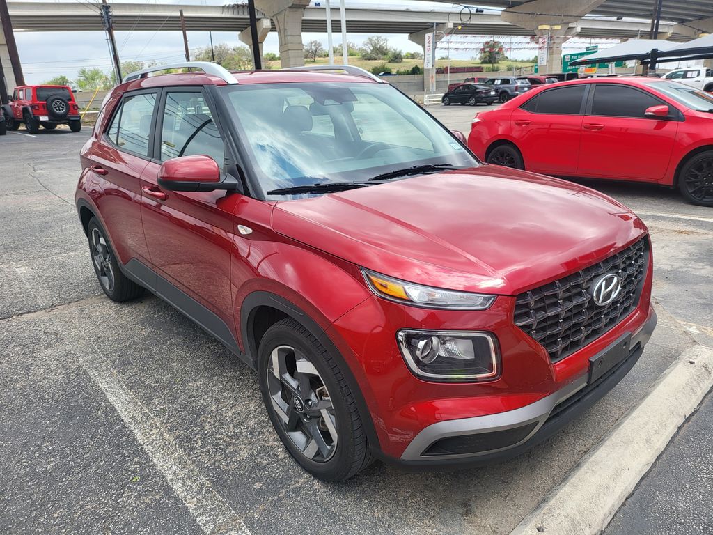 Thumbnail: 2025 Hyundai Venue - 2