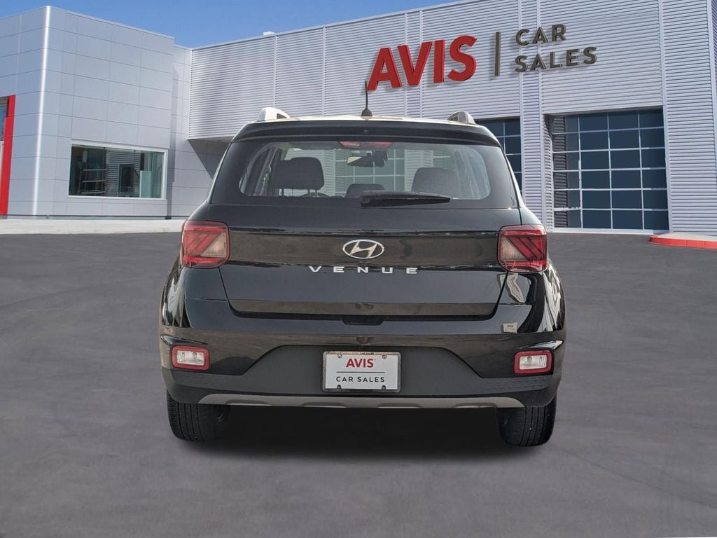 Thumbnail: 2025 Hyundai Venue - 5