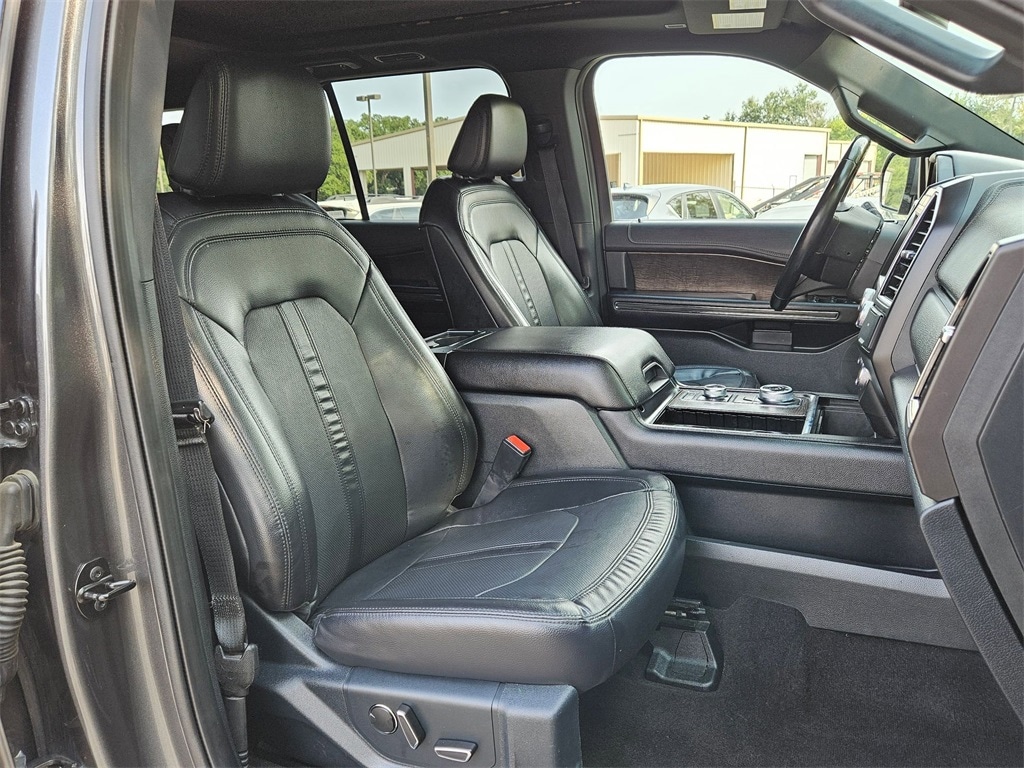 Thumbnail: 2021 Ford Expedition MAX - 36