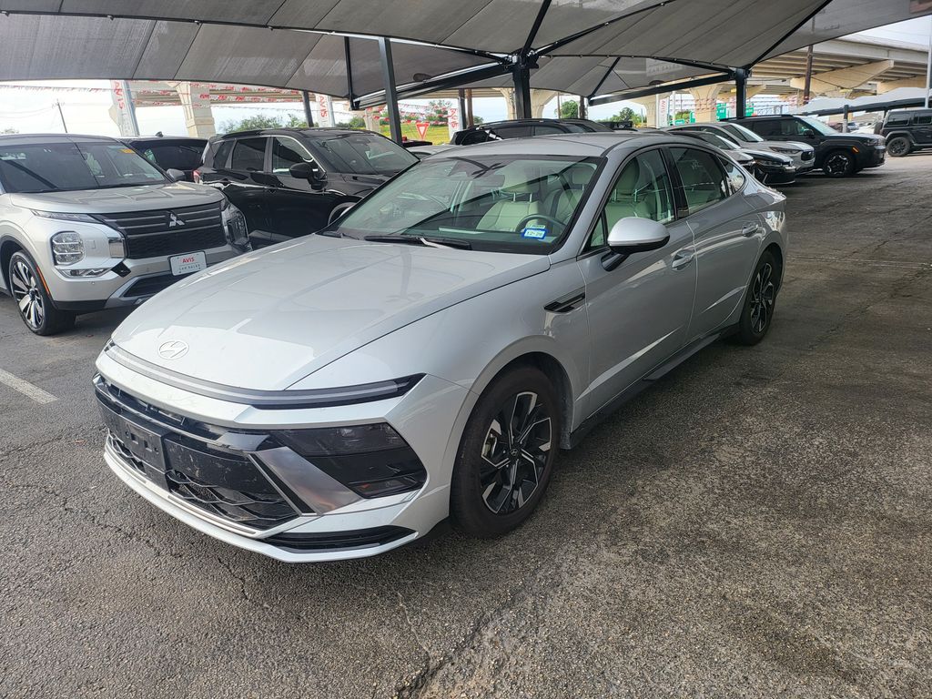 2025 Hyundai Sonata's photo