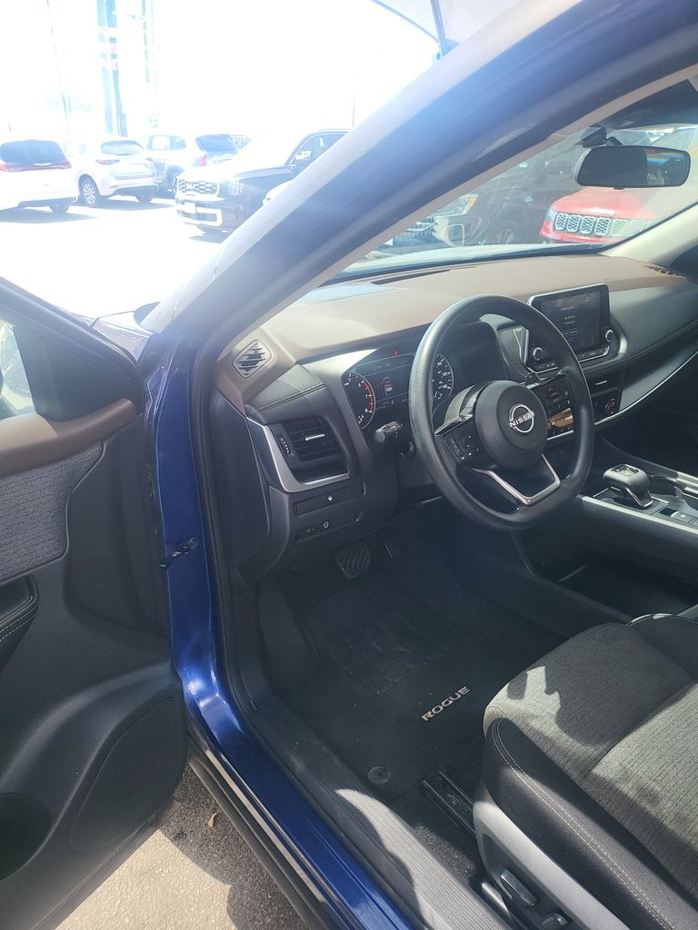 Thumbnail: 2023 Nissan Rogue - 13