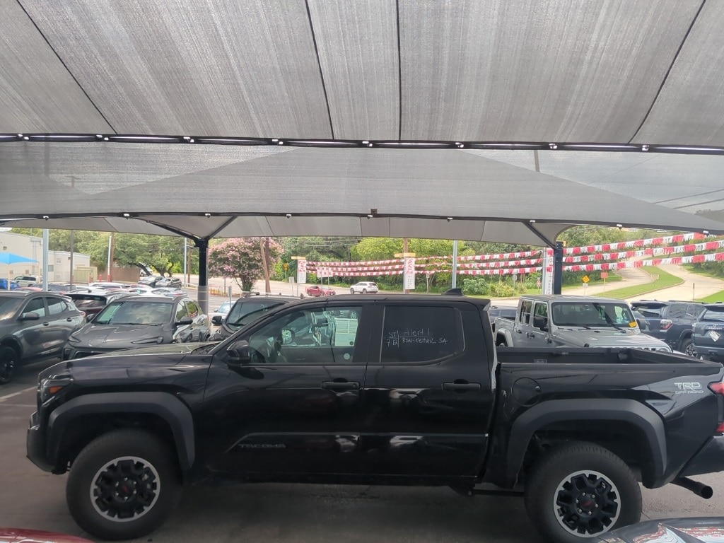 Thumbnail: 2024 Toyota Tacoma - 5