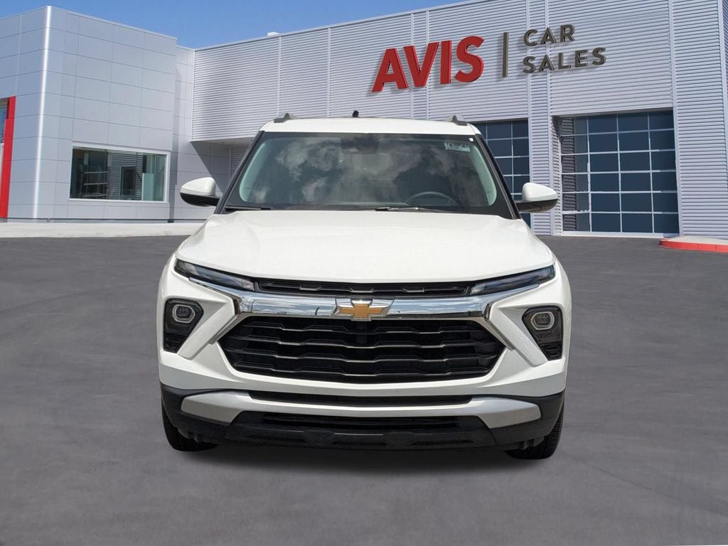 Thumbnail: 2025 Chevrolet TrailBlazer - 10