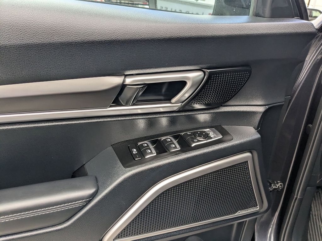 Thumbnail: 2025 Kia Telluride - 15