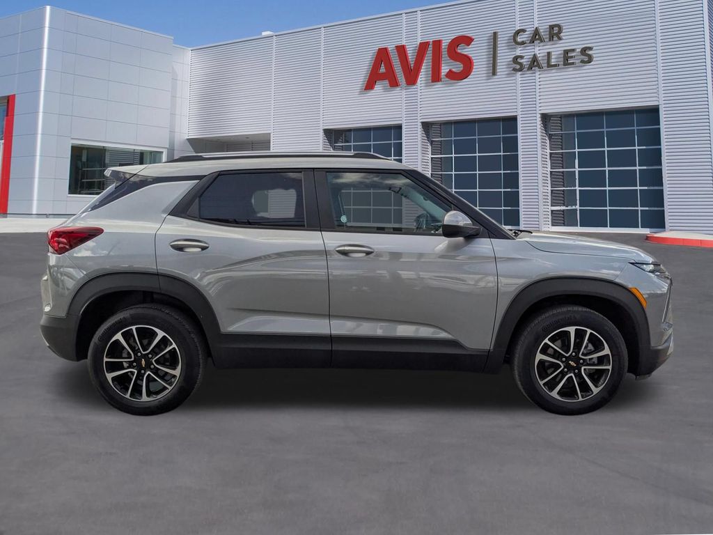 Thumbnail: 2025 Chevrolet TrailBlazer - 7