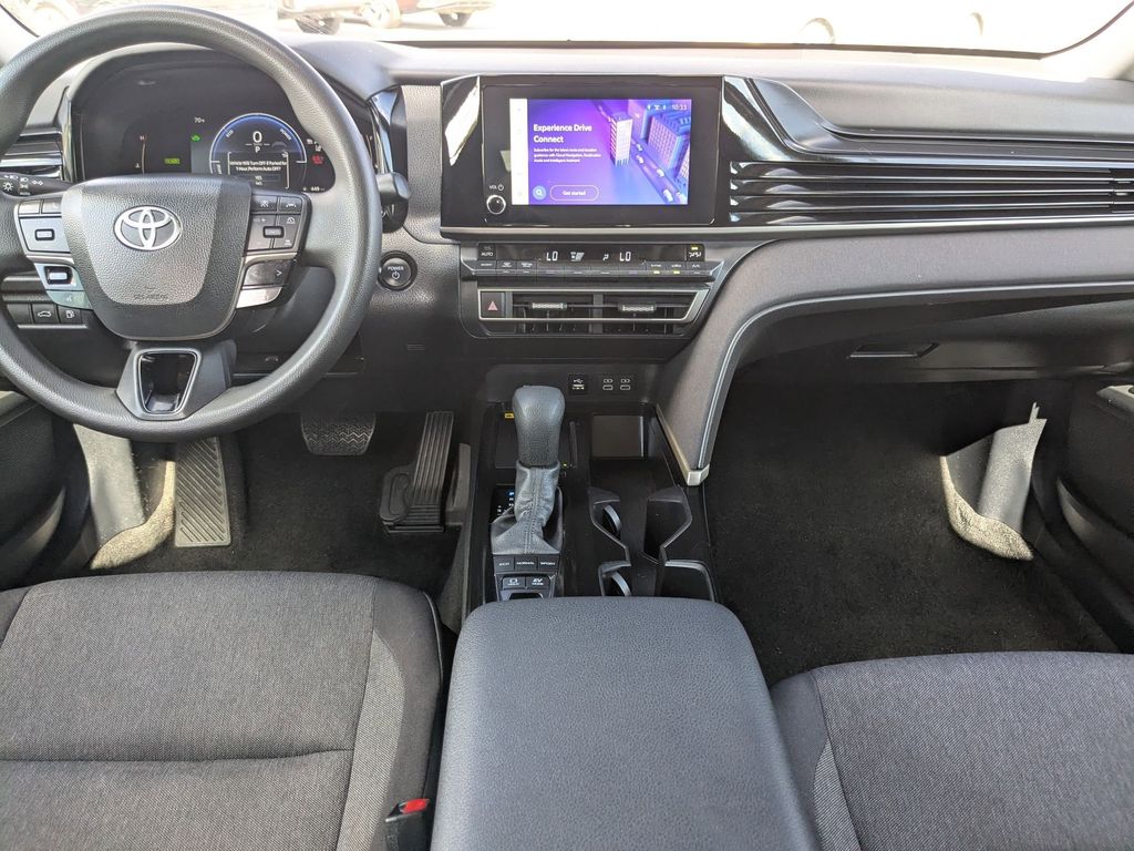 Thumbnail: 2025 Toyota Camry - 26