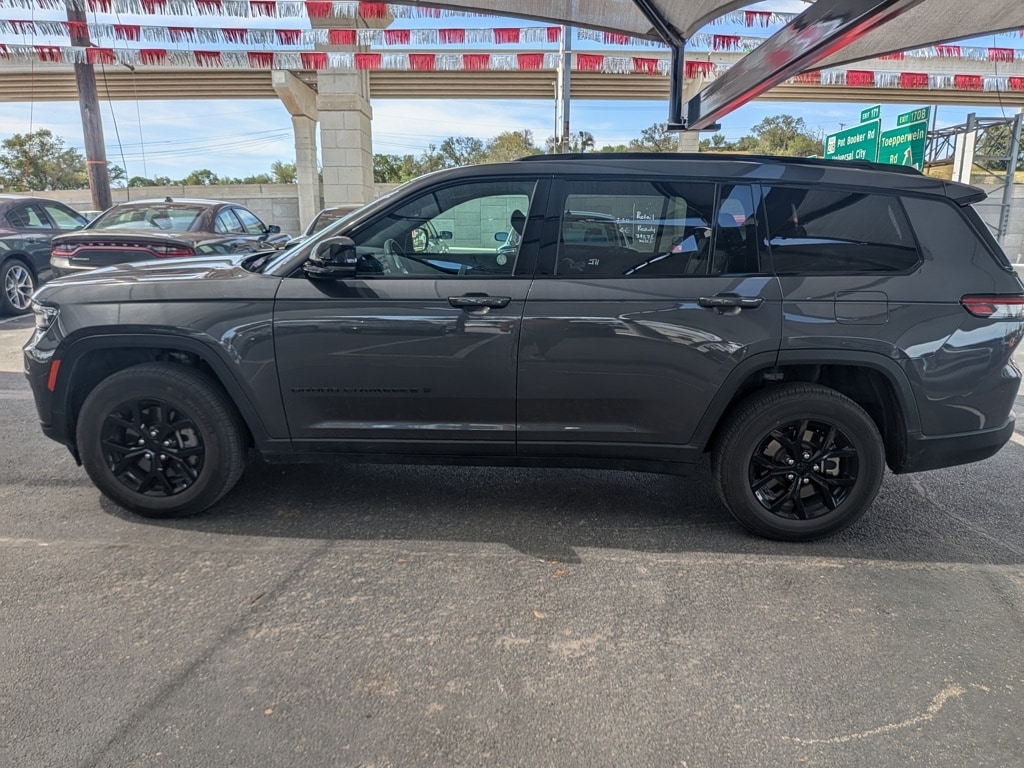 Thumbnail: 2024 Jeep Grand Cherokee L - 7