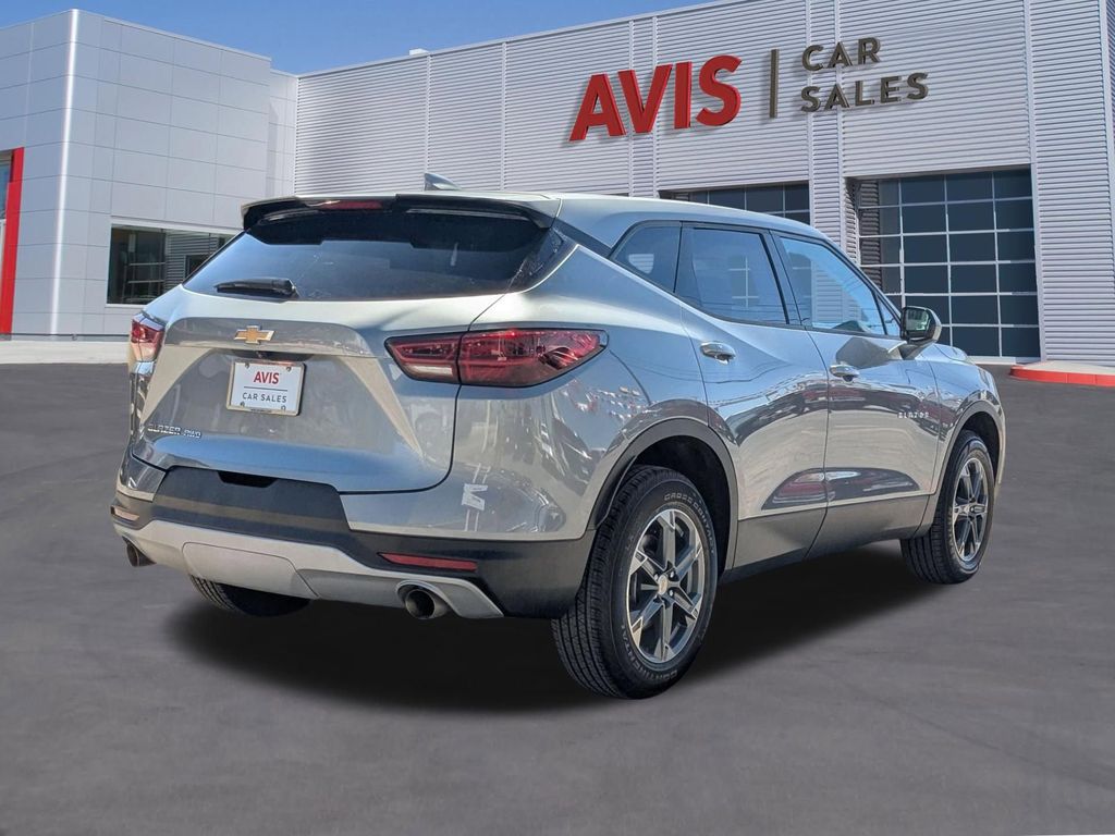 Thumbnail: 2025 Chevrolet Blazer - 6