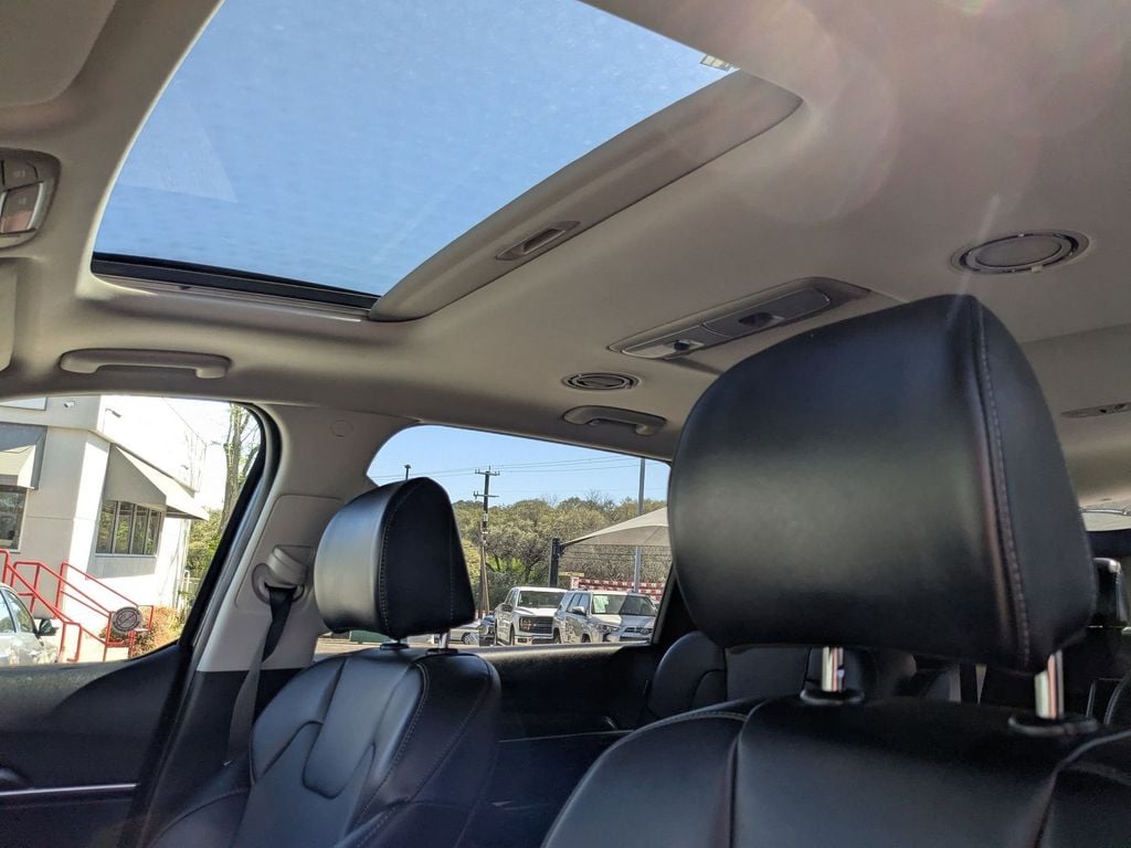 Thumbnail: 2025 Kia Telluride - 23