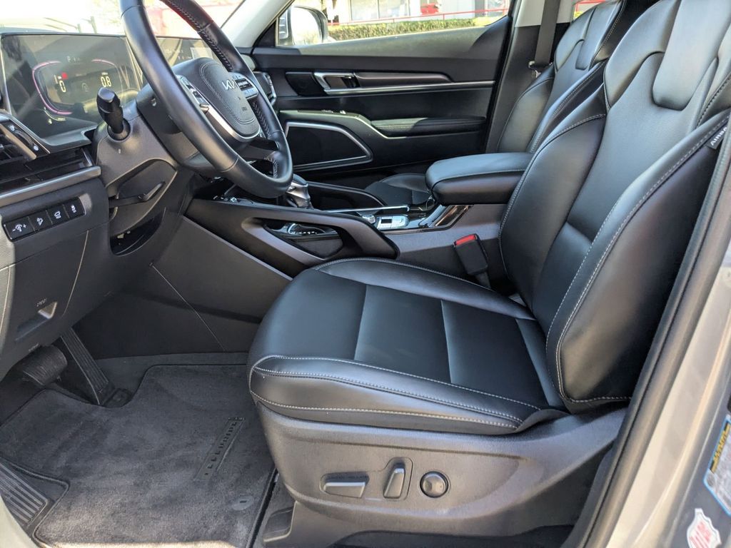 Thumbnail: 2025 Kia Telluride - 11