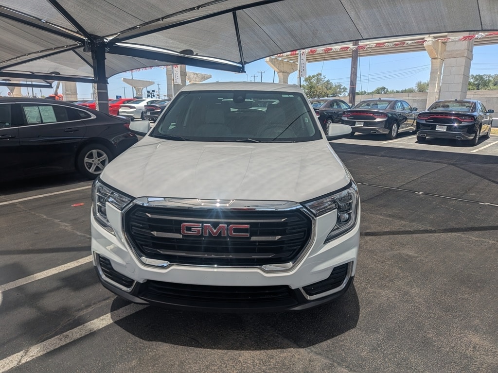Thumbnail: 2024 GMC Terrain - 2