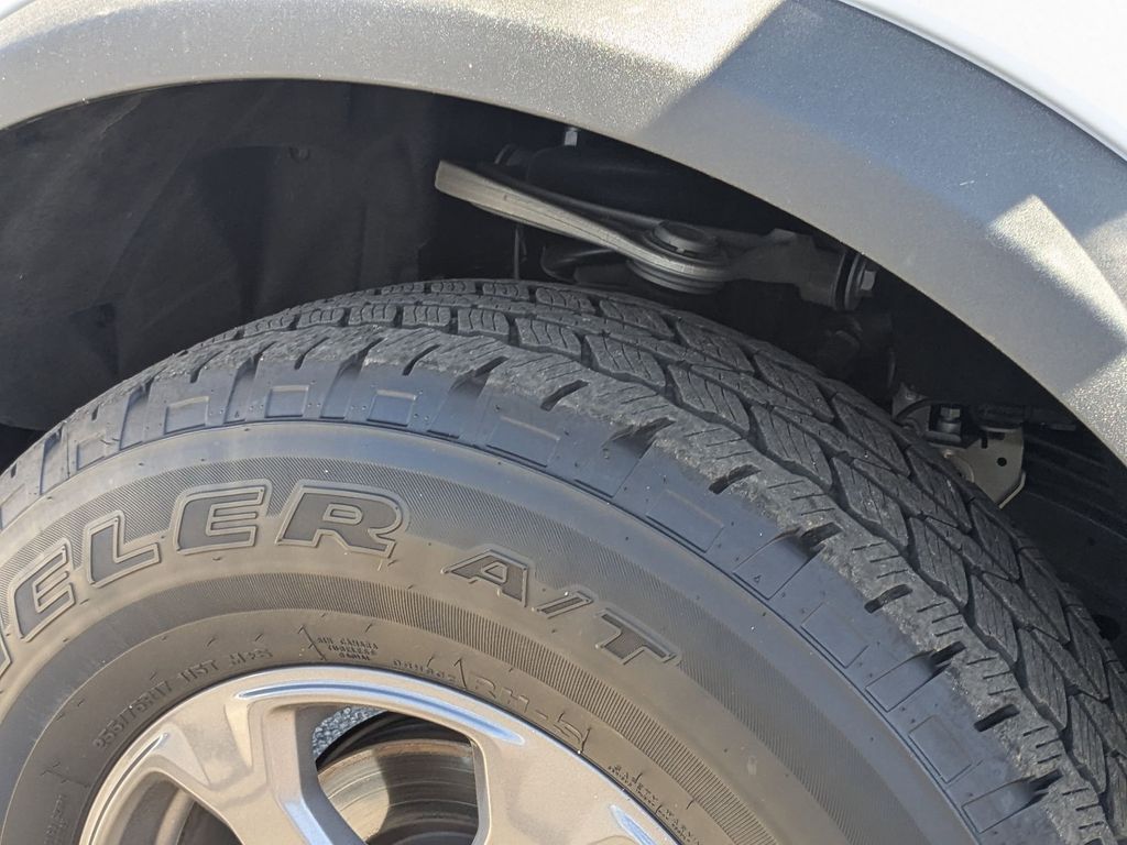 Thumbnail: 2025 Ford Bronco - 31