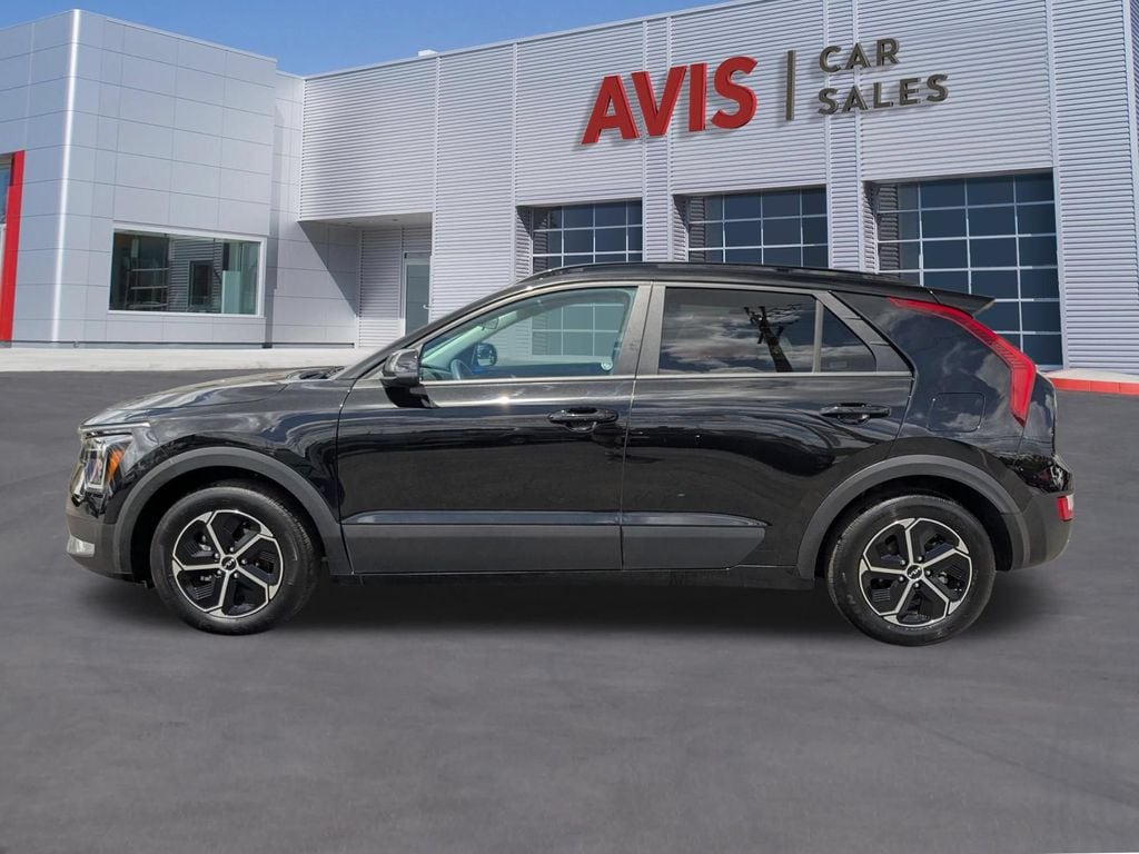 Thumbnail: 2025 Kia Niro - 2
