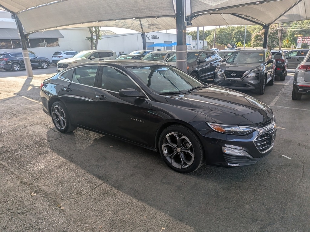 Thumbnail: 2023 Chevrolet Malibu - 6