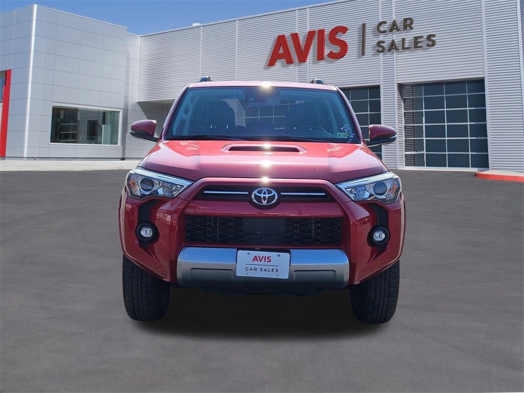 2024 Toyota 4Runner TRD Off-Road Premium photo 2