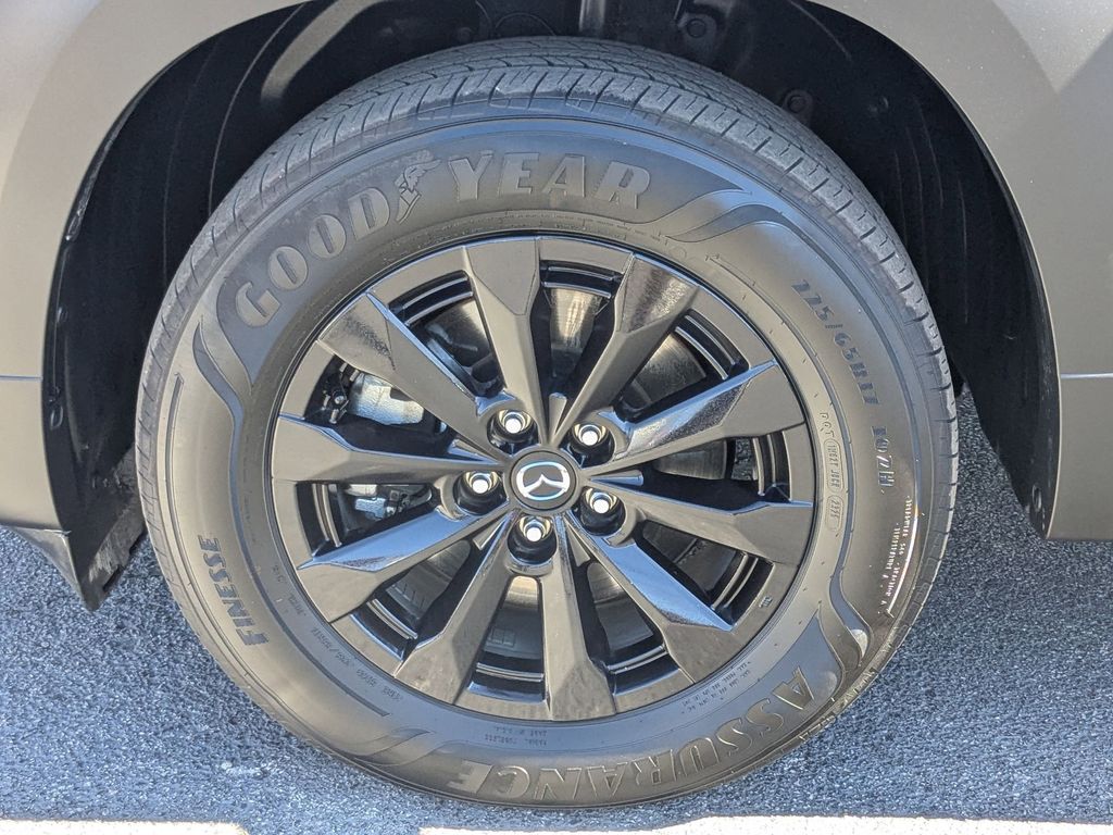 Thumbnail: 2025 Mazda CX-50 - 28