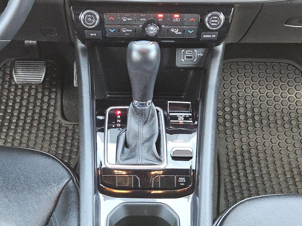 2025 Jeep Compass Latitude - Photo 22