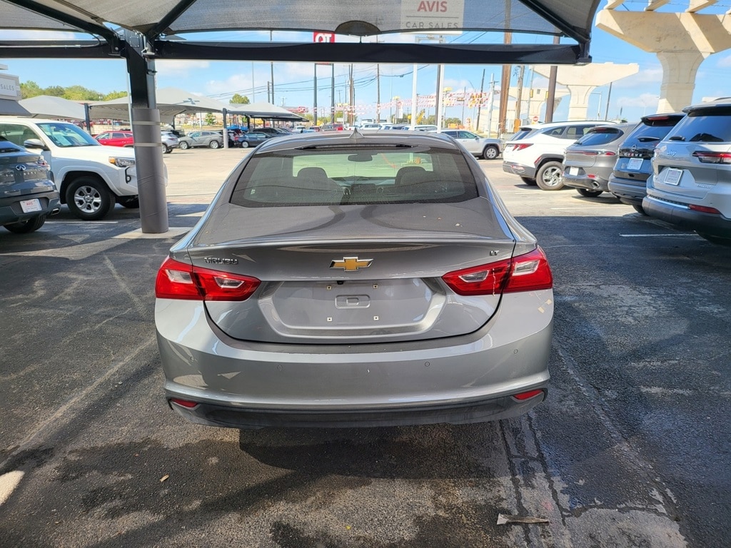 Thumbnail: 2024 Chevrolet Malibu - 8