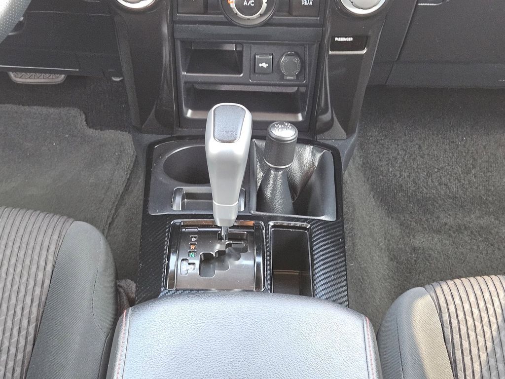 Thumbnail: 2024 Toyota 4Runner - 21