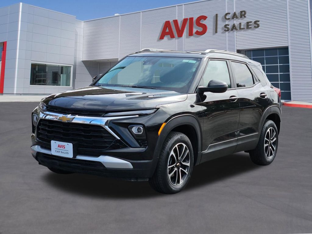 Thumbnail: 2025 Chevrolet TrailBlazer - 1