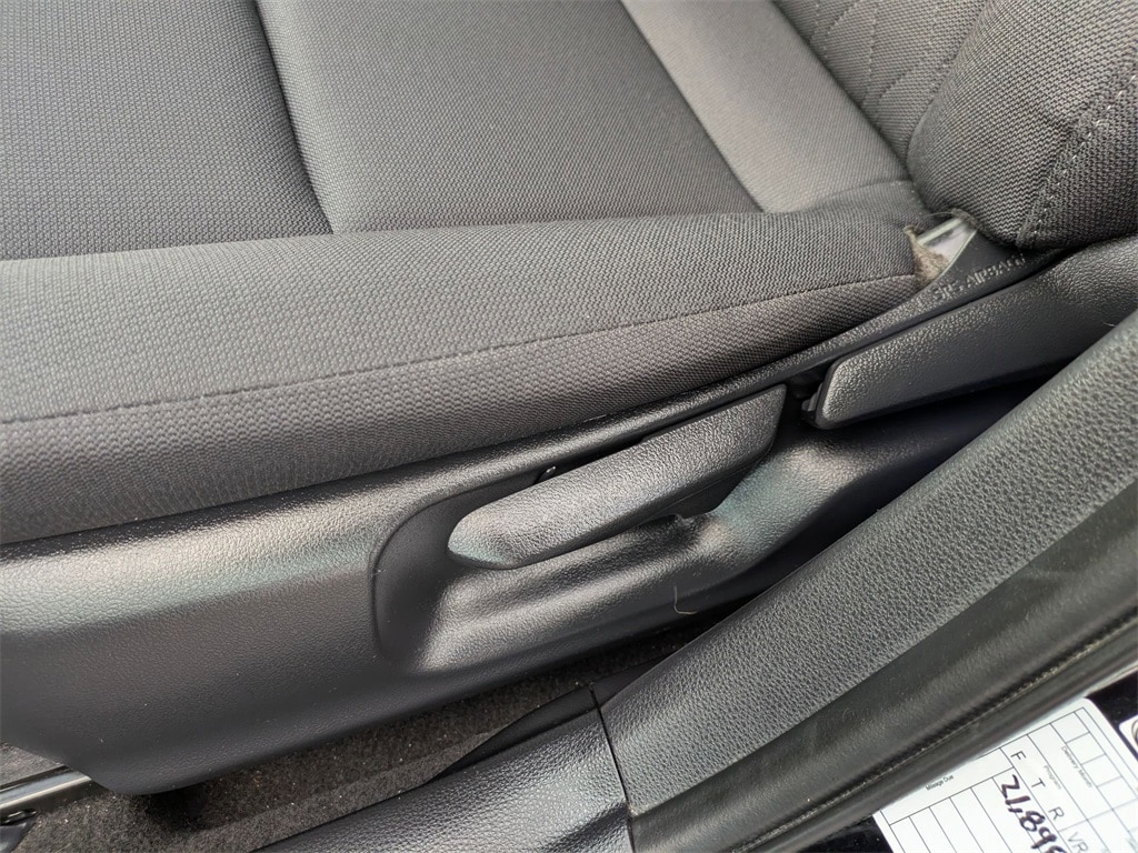 2024 Toyota Corolla LE 25