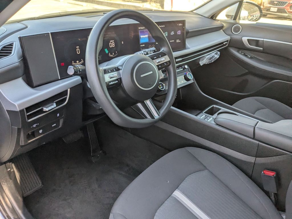 Thumbnail: 2025 Hyundai Sonata - 13