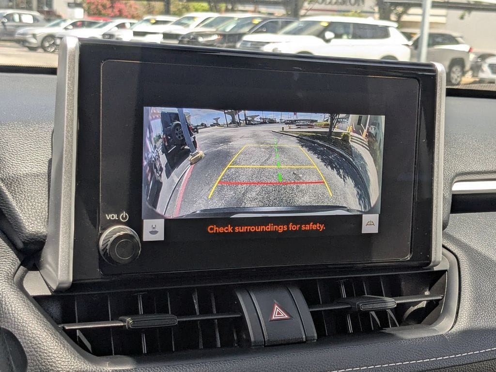 Thumbnail: 2025 Toyota RAV4 - 19