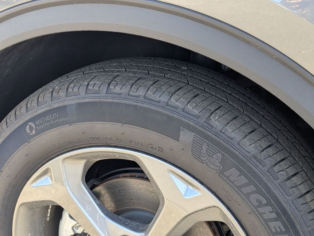 Thumbnail: 2025 Ford Escape - 30