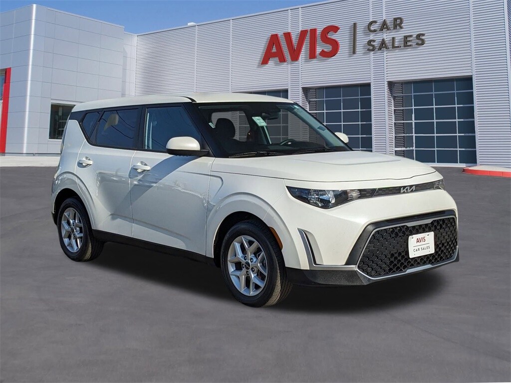 Used 2023 Kia Soul For Sale at AVIS Car Sales VIN KNDJ23AU4P7884527
