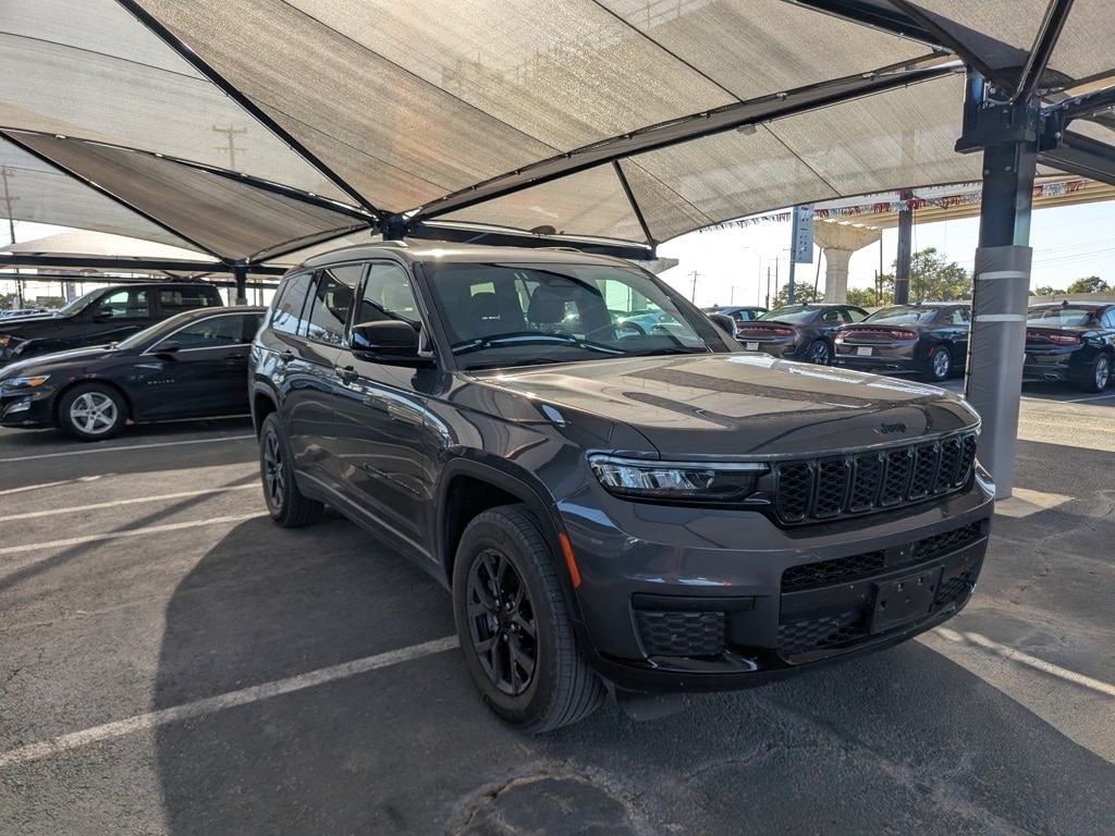 Thumbnail: 2024 Jeep Grand Cherokee L - 6
