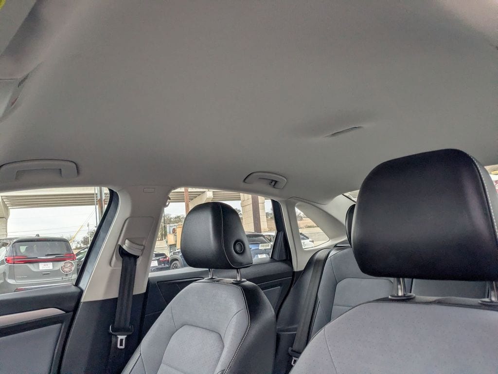 Thumbnail: 2025 Volkswagen Jetta - 14