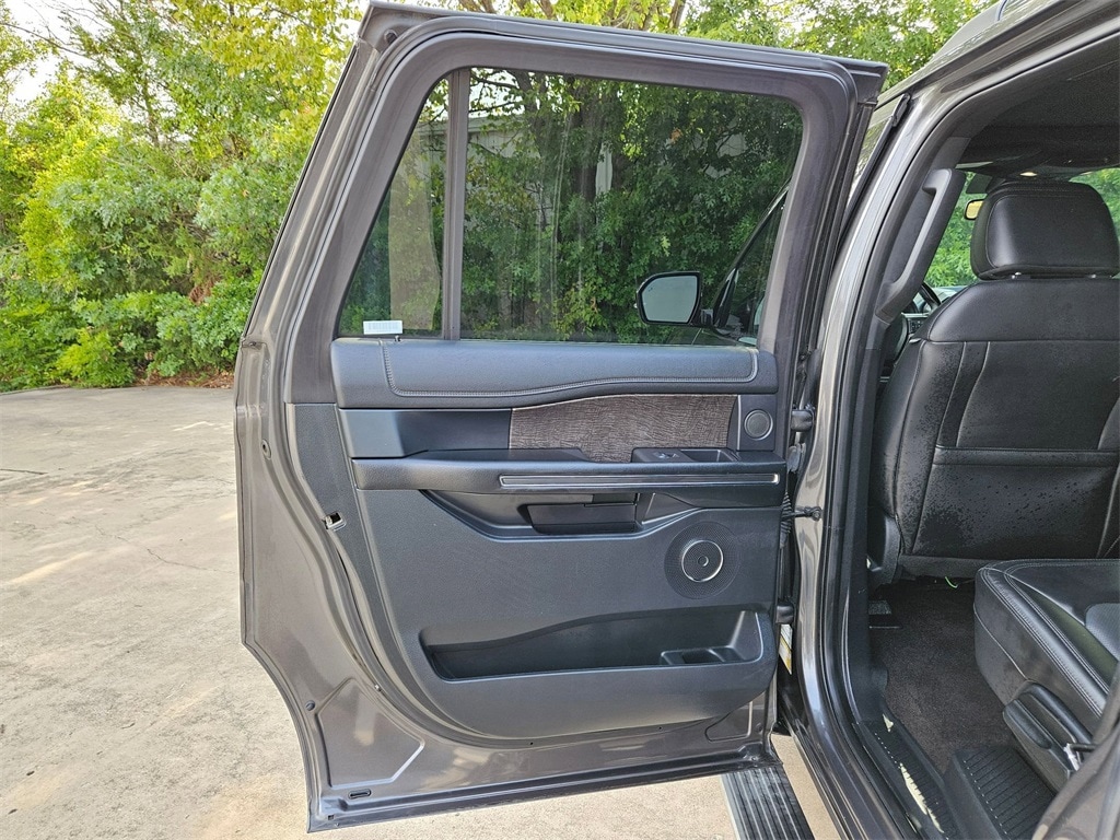 Thumbnail: 2021 Ford Expedition MAX - 27
