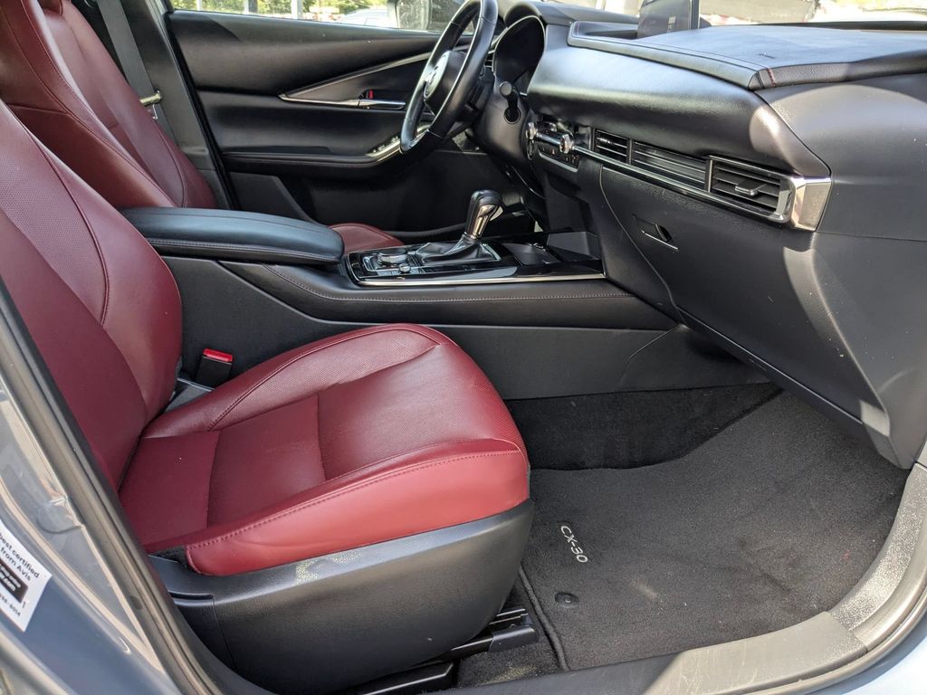 Thumbnail: 2025 Mazda CX-30 - 28