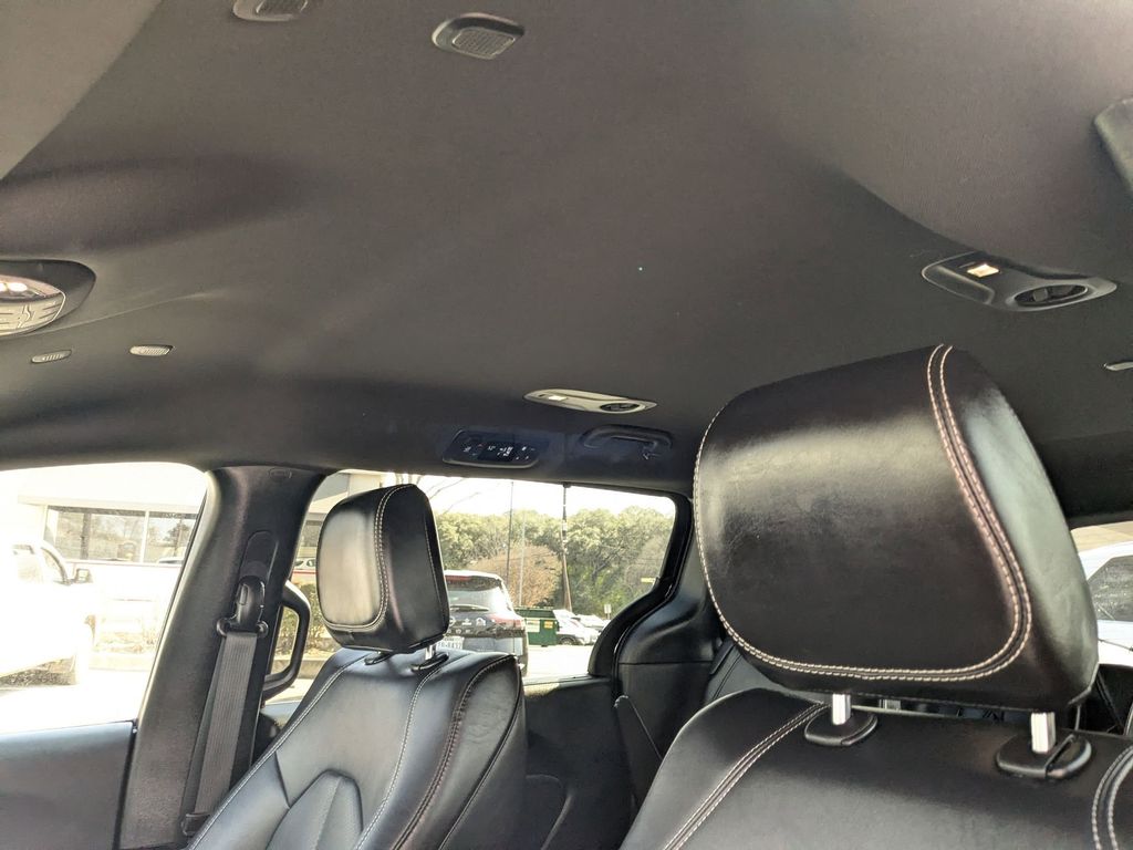 Thumbnail: 2025 Chrysler Pacifica - 15