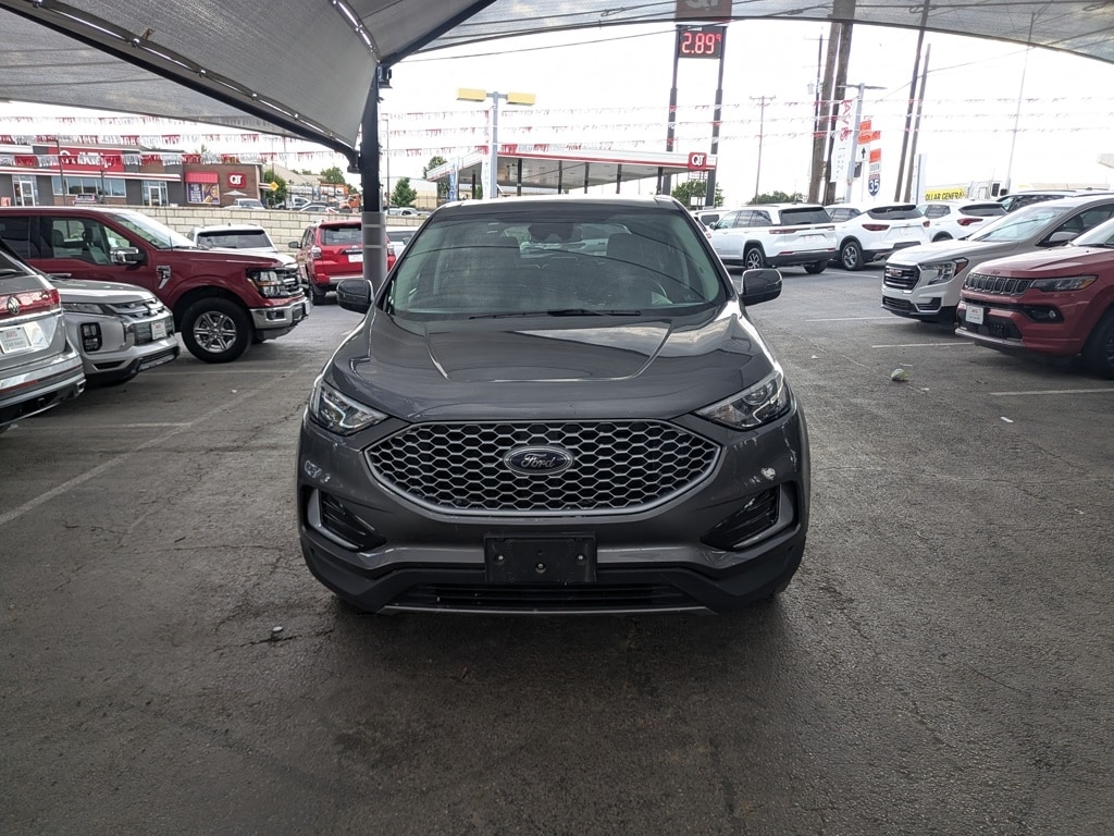 Thumbnail: 2024 Ford Edge - 2