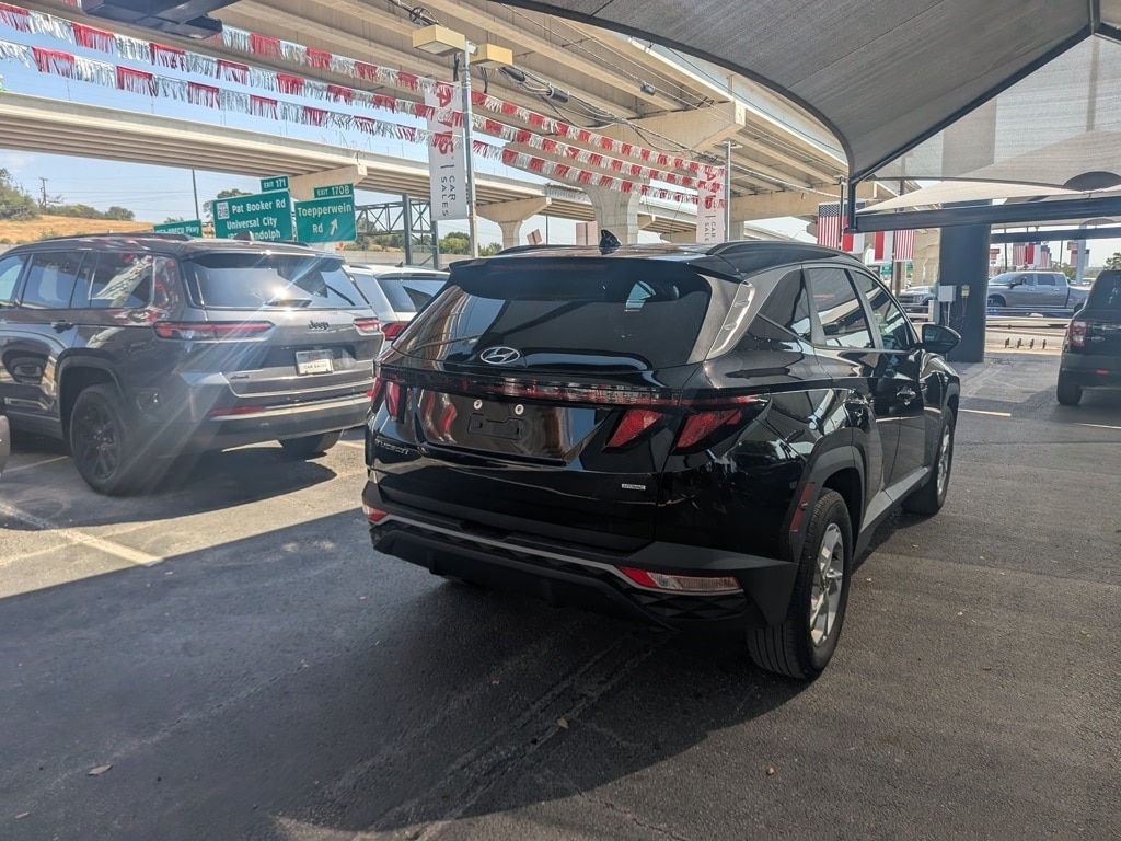 Thumbnail: 2024 Hyundai Tucson - 9