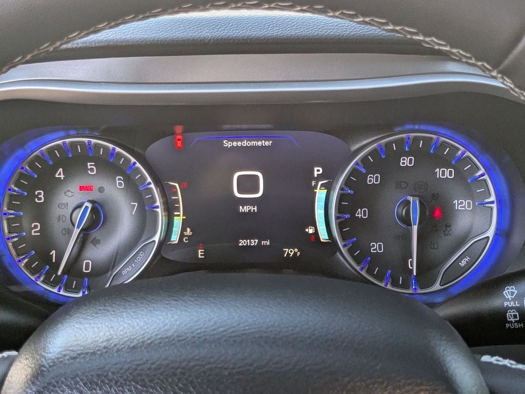 Thumbnail: 2025 Chrysler Pacifica - 19