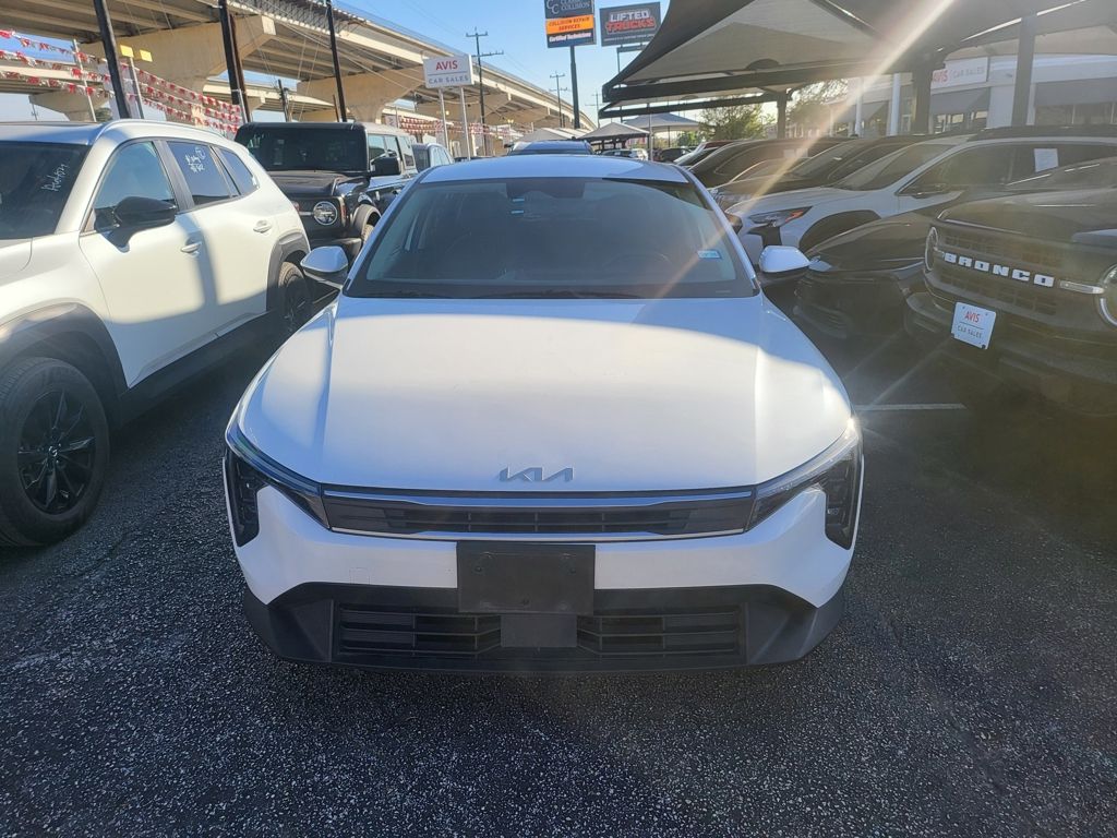 Thumbnail: 2025 Kia K4 - 1