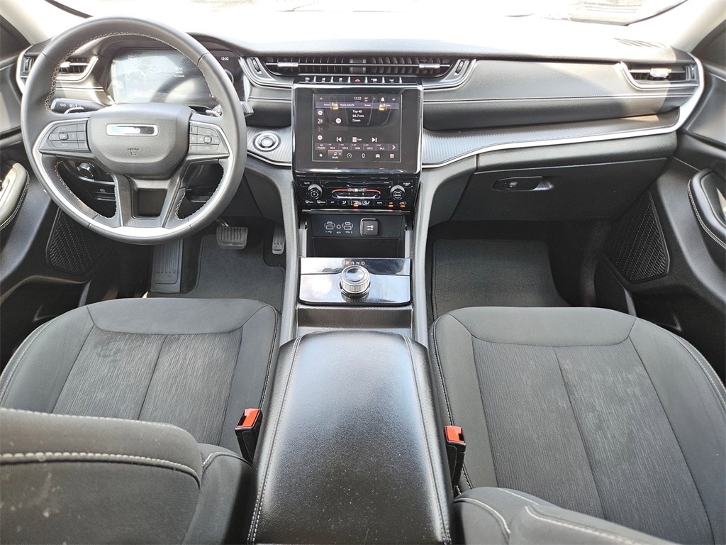 Thumbnail: 2023 Jeep Grand Cherokee - 19