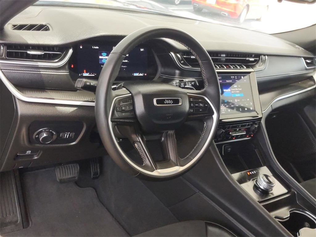 Thumbnail: 2024 Jeep Grand Cherokee L - 10