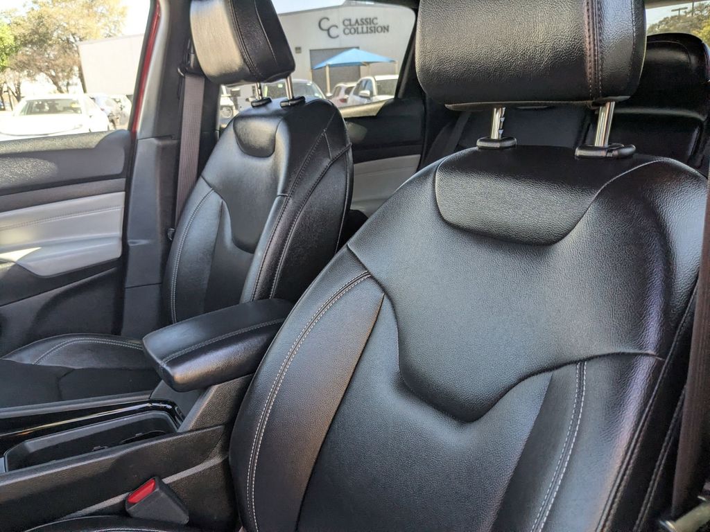 Thumbnail: 2025 Jeep Compass - 13