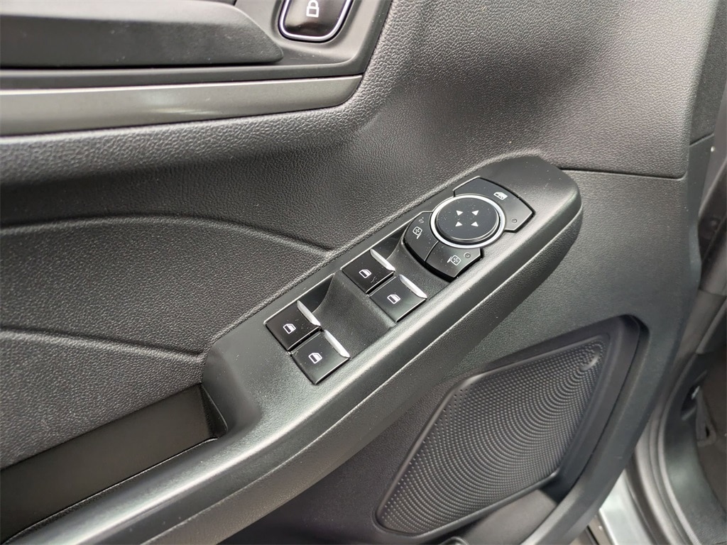 2023 Ford Escape Active 24